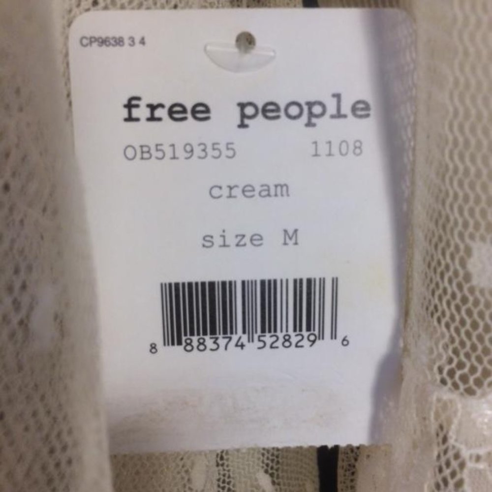 Free People Ivory Lace Top - NEW WITH TAGS - Picture 9 of 9